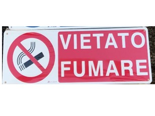 VIETATO FUMARE